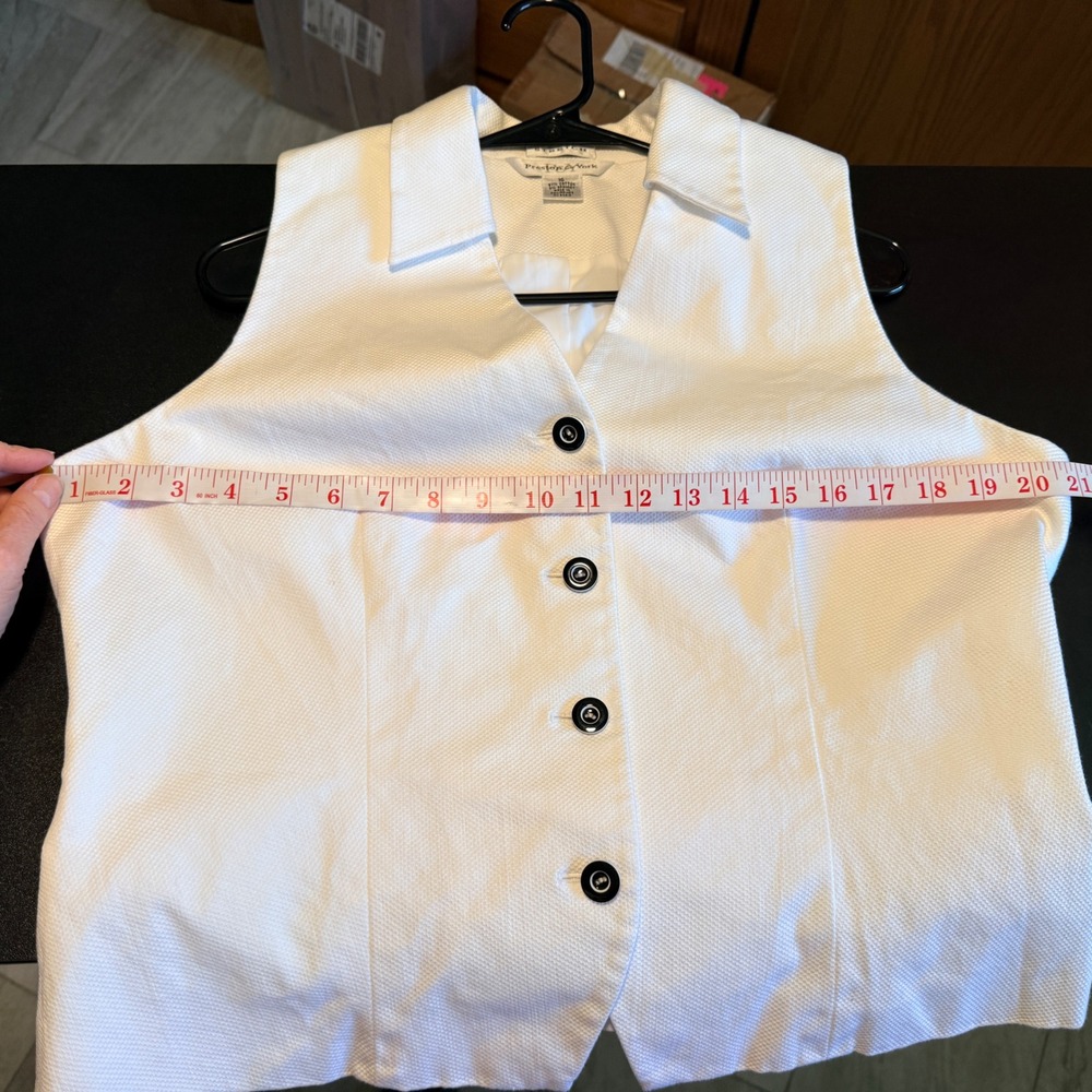 Preston & York Tailored Vest Runs Small Size 16 White Textured Cotton  Lined. - Picture 5 of 9